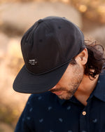 InMotion Apex Hat