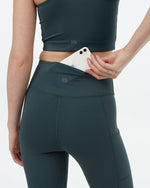 InMotion 7/8 Pocket Legging