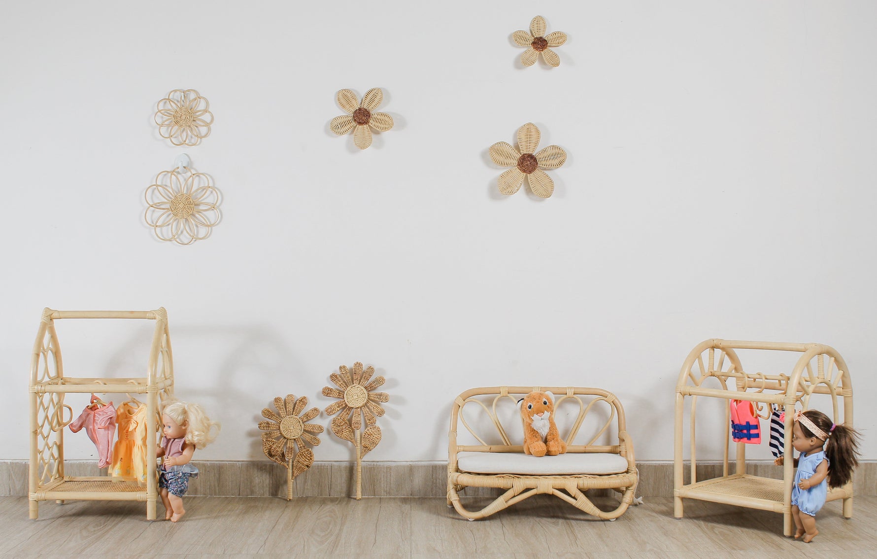 The Blooming Rattan Flower Stem – Handcrafted Boho Wall & Room Decor