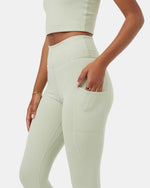 InMotion 7/8 Pocket Legging